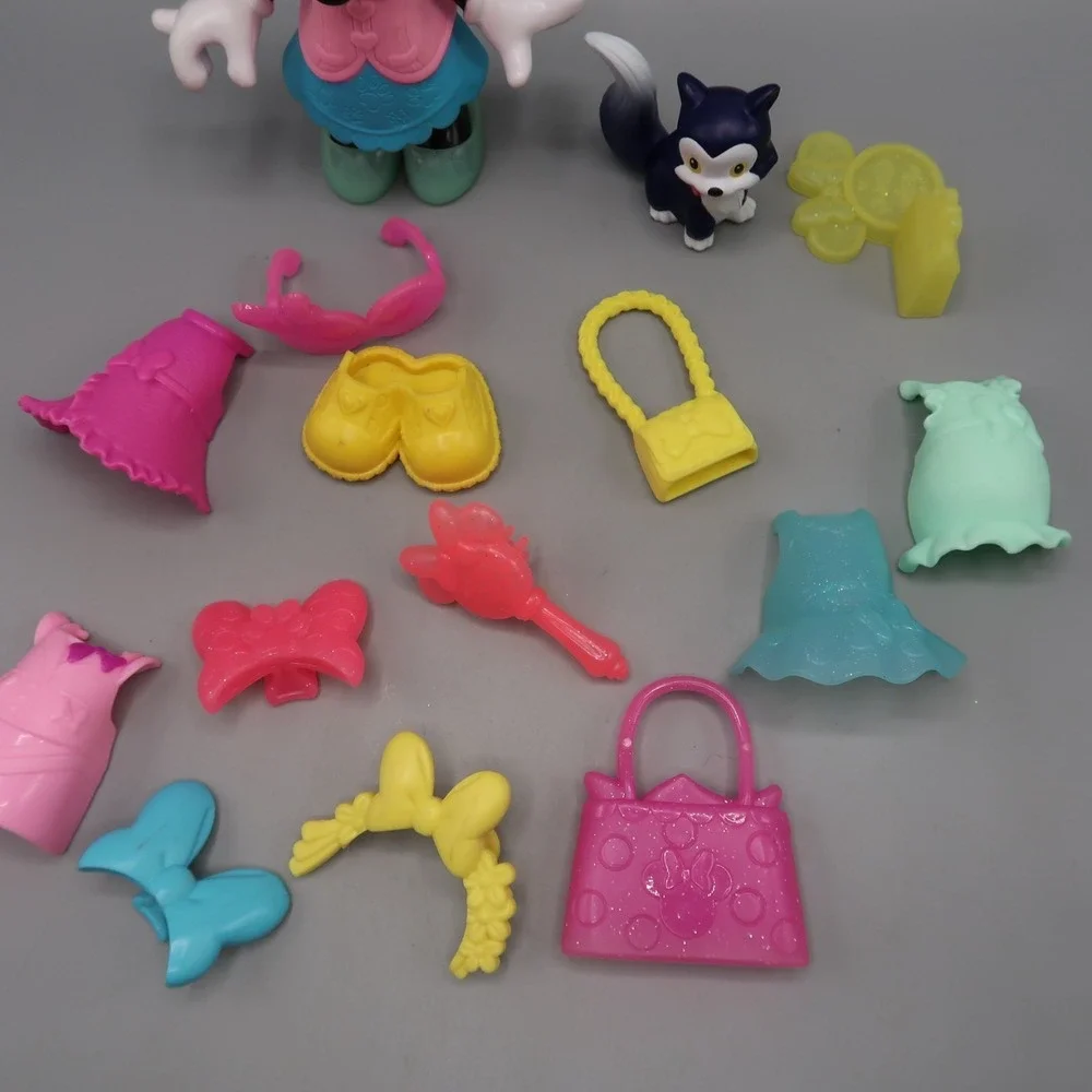 Fisher Price Minnie Mouse‎ & Bowtique Lot Dress Up Figures Snap n Style Clothes